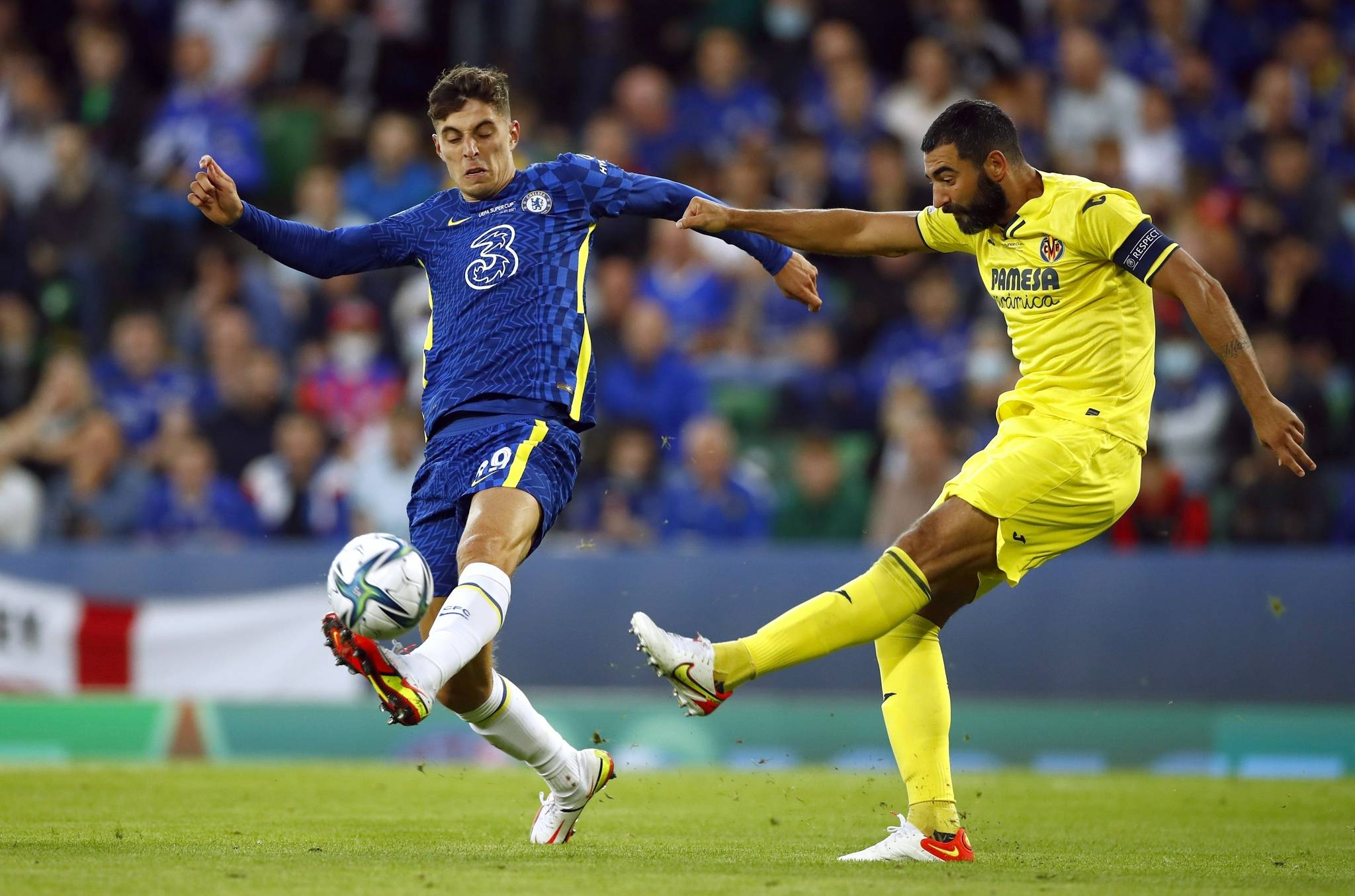 中棒联赛卫冕冠军无缘决赛 延长局争议判罚左右赛果